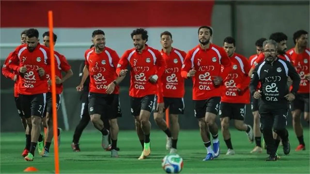 مفاجآت في منتخب مصر بكأس العالم بعد استبعاد لاعب من الرباعي الأساسي